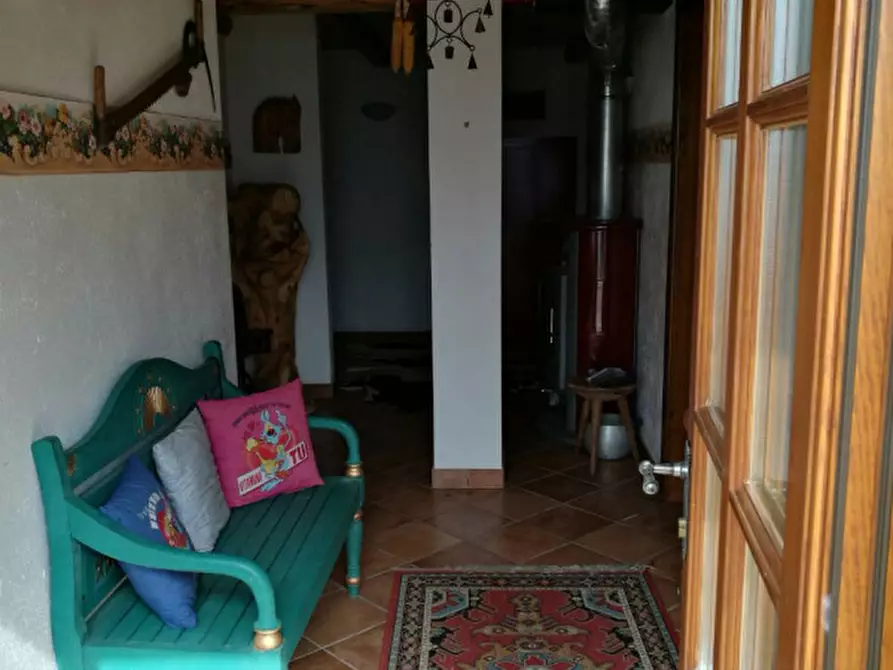 Immagine 3 di Casa indipendente in vendita  in VIA MOLNI a Temù