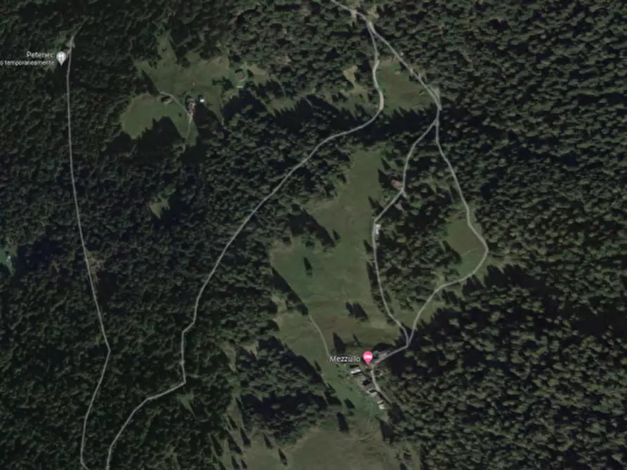 Immagine 13 di Casa indipendente in vendita  in VIA MOLNI a Temù