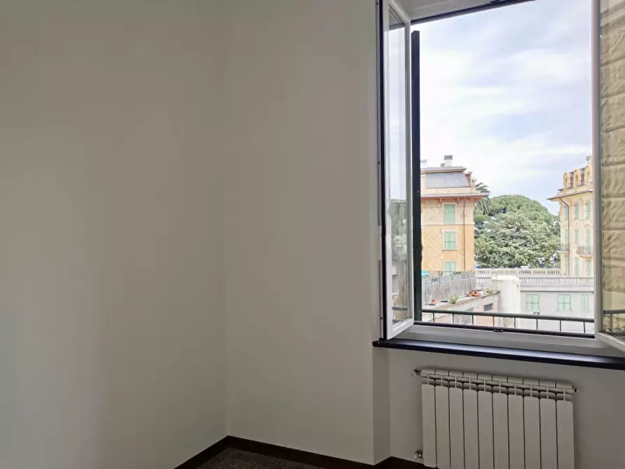 Immagine 8 di Appartamento in vendita  in Corso Matteotti a Rapallo