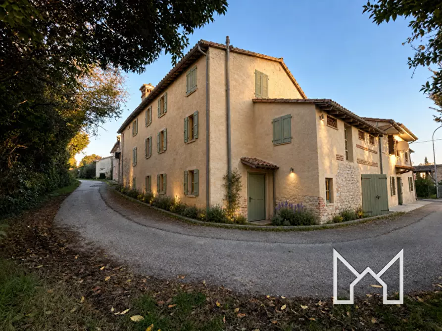 Immagine 8 di Rustico / casale in vendita  a Fonte