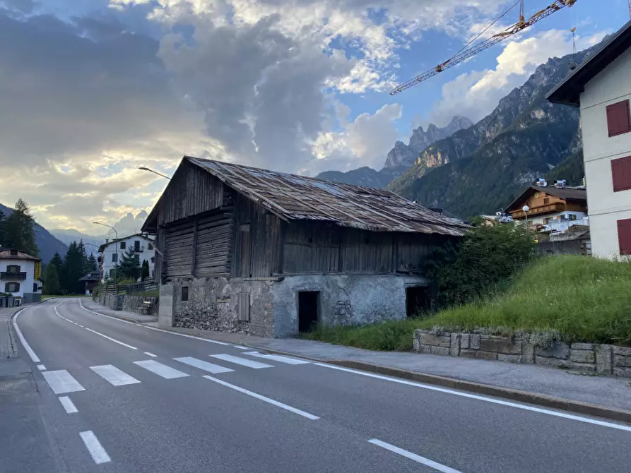 Immagine 1 di Rustico / casale in vendita  in Via Alpini 5 a Auronzo Di Cadore