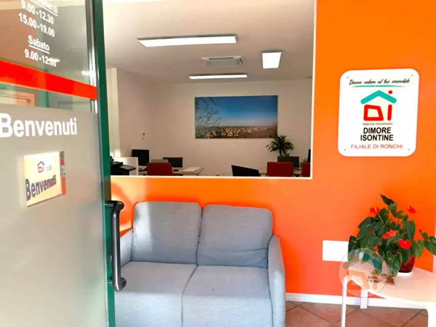 Immagine 5 di Ufficio in vendita  in via 4 Novembre a Ronchi Dei Legionari