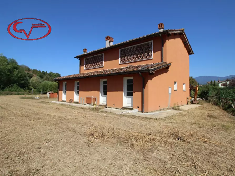 Immagine 4 di Rustico / casale in vendita  in Via D'Antona a Castelfranco Piandiscò