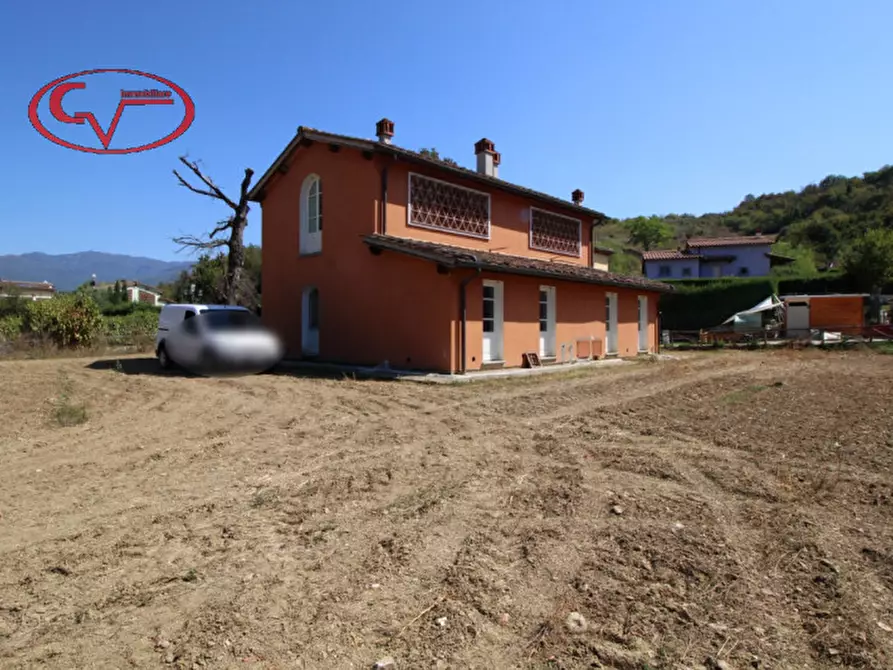 Immagine 5 di Rustico / casale in vendita  in Via D'Antona a Castelfranco Piandiscò