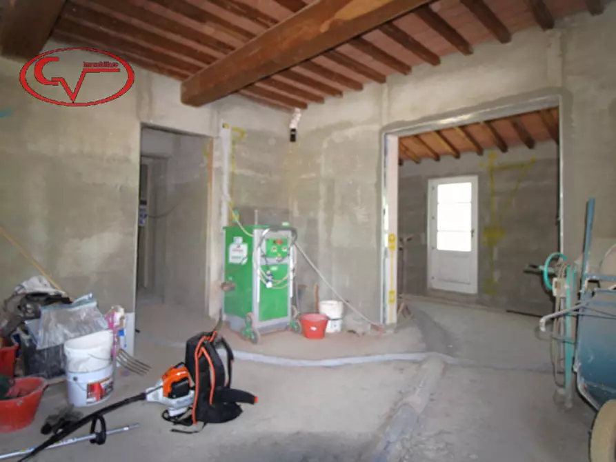 Immagine 11 di Rustico / casale in vendita  in Via D'Antona a Castelfranco Piandiscò