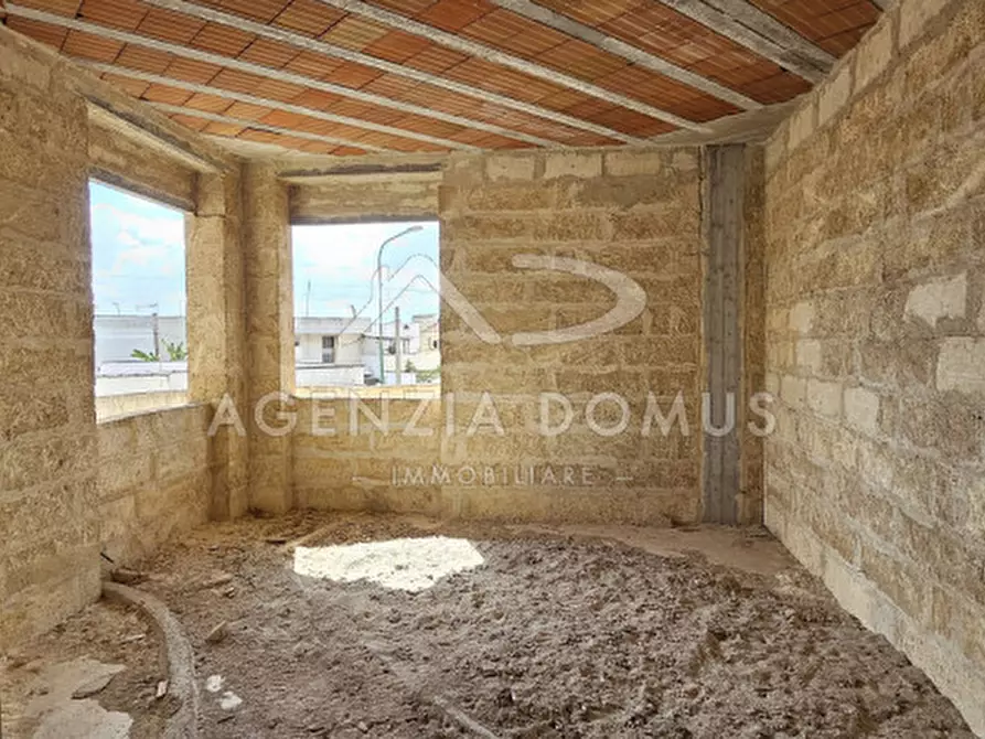 Immagine 20 di Casa indipendente in vendita  in Via Ancona a Racale