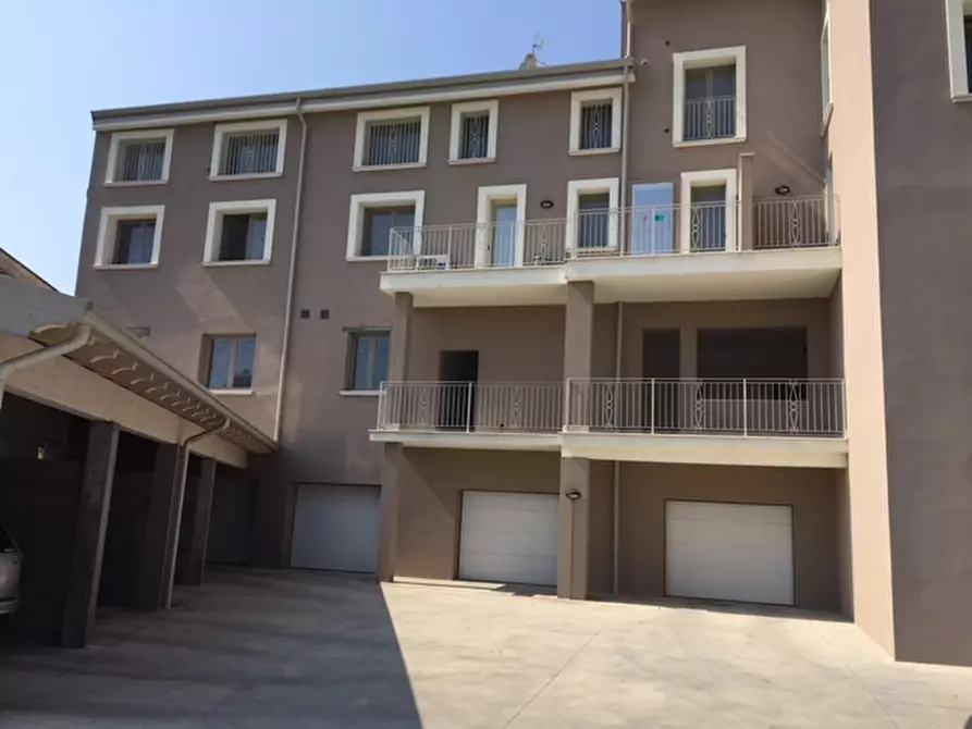 Immagine 18 di Negozio in vendita  in VIA BRESCA a Gambara