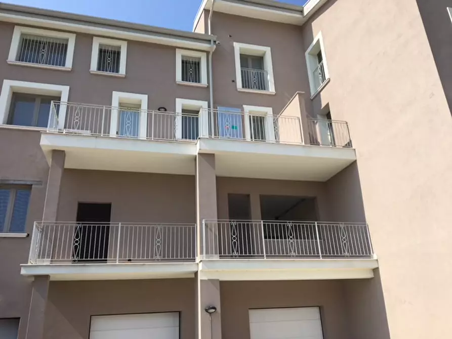 Immagine 20 di Negozio in vendita  in VIA BRESCA a Gambara