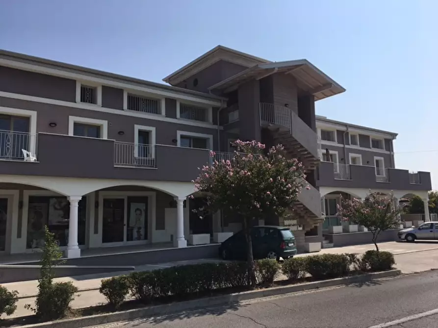 Immagine 24 di Negozio in vendita  in VIA BRESCA a Gambara