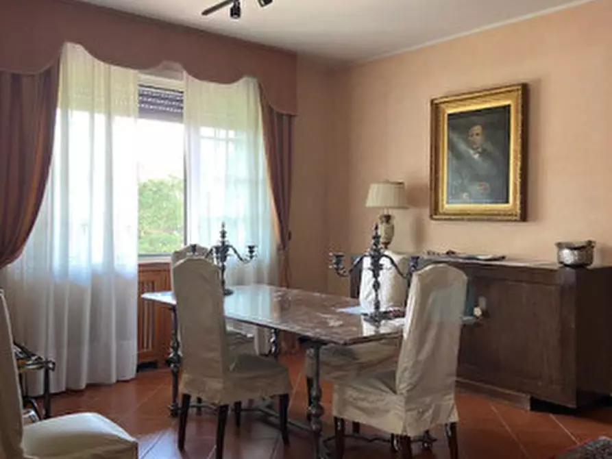 Immagine 4 di Villa in vendita  in Stradello Tolarolo n.4 a Roccabianca
