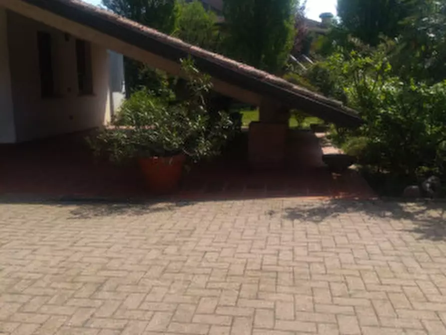 Immagine 18 di Villa in vendita  in Stradello Tolarolo n.4 a Roccabianca