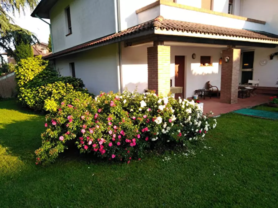 Immagine 19 di Villa in vendita  in Stradello Tolarolo n.4 a Roccabianca