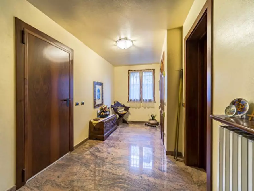 Immagine 7 di Villa in vendita  in Via Girondola n.20 a Cavriago