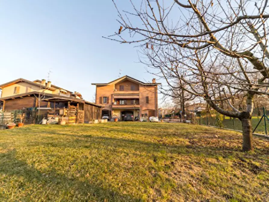 Immagine 18 di Villa in vendita  in Via Girondola n.20 a Cavriago