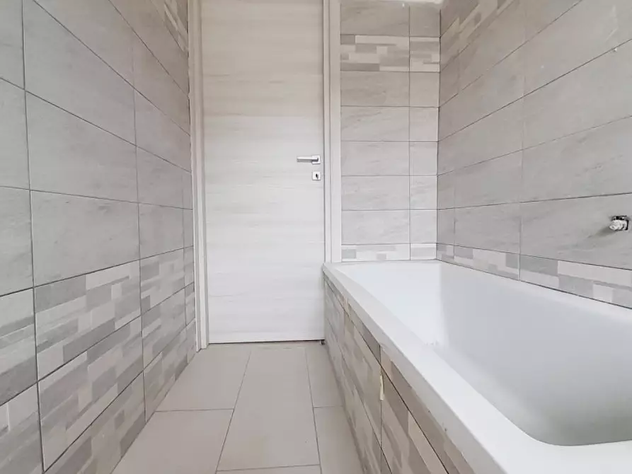 Immagine 14 di Appartamento in vendita  in Via Ovidio a Cologno Monzese