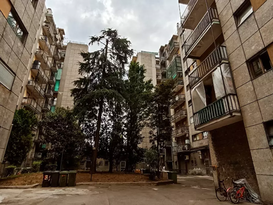 Immagine 26 di Appartamento in vendita  in Via Ovidio a Cologno Monzese