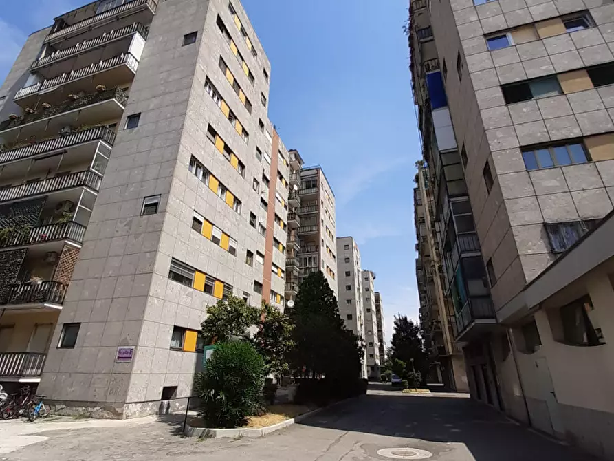 Immagine 28 di Appartamento in vendita  in Via Ovidio a Cologno Monzese