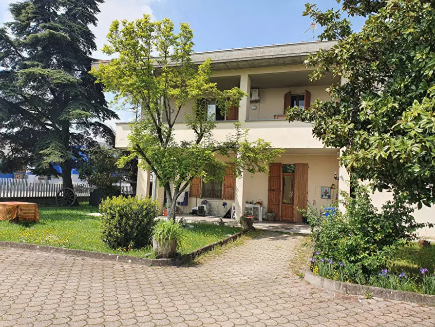 Immagine 38 di Capannone industriale in vendita  in Strada Romitaggio n.2 a Fontevivo