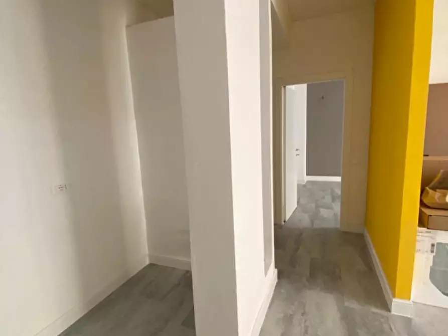 Immagine 7 di Appartamento in vendita  in Borgo Angelo Mazza n.2 a Parma