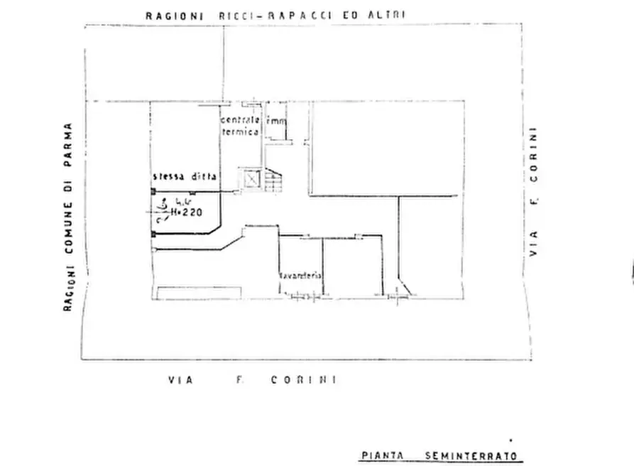 Immagine 43 di Appartamento in vendita  in Via Felice Corini a Parma
