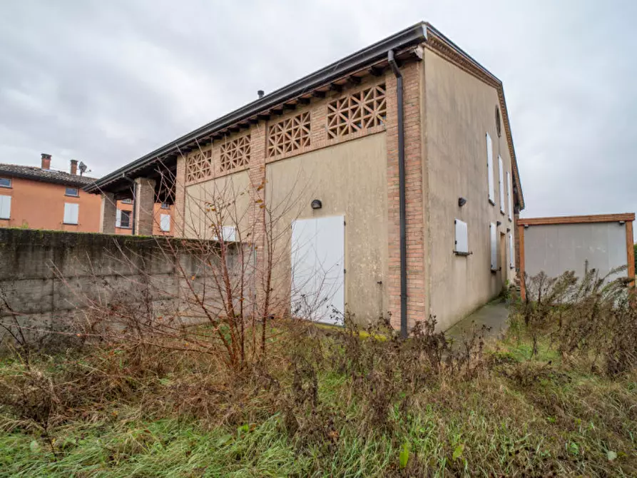 Immagine 24 di Rustico / casale in vendita  in Via Paradigna a Parma