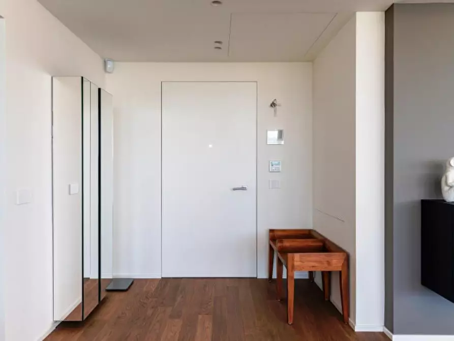 Immagine 14 di Attico in vendita  in Via Volturno a Parma