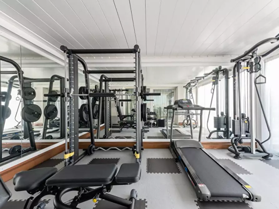 Immagine 35 di Attico in vendita  in Via Volturno a Parma