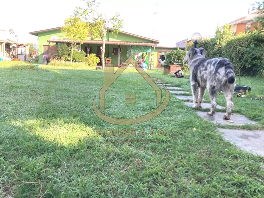 Immagine 6 di Villa in vendita  in Vigevano Buccella a Vigevano