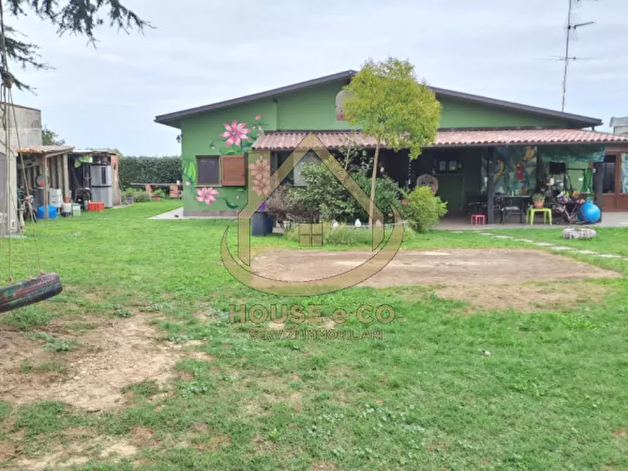 Immagine 7 di Villa in vendita  in Vigevano Buccella a Vigevano