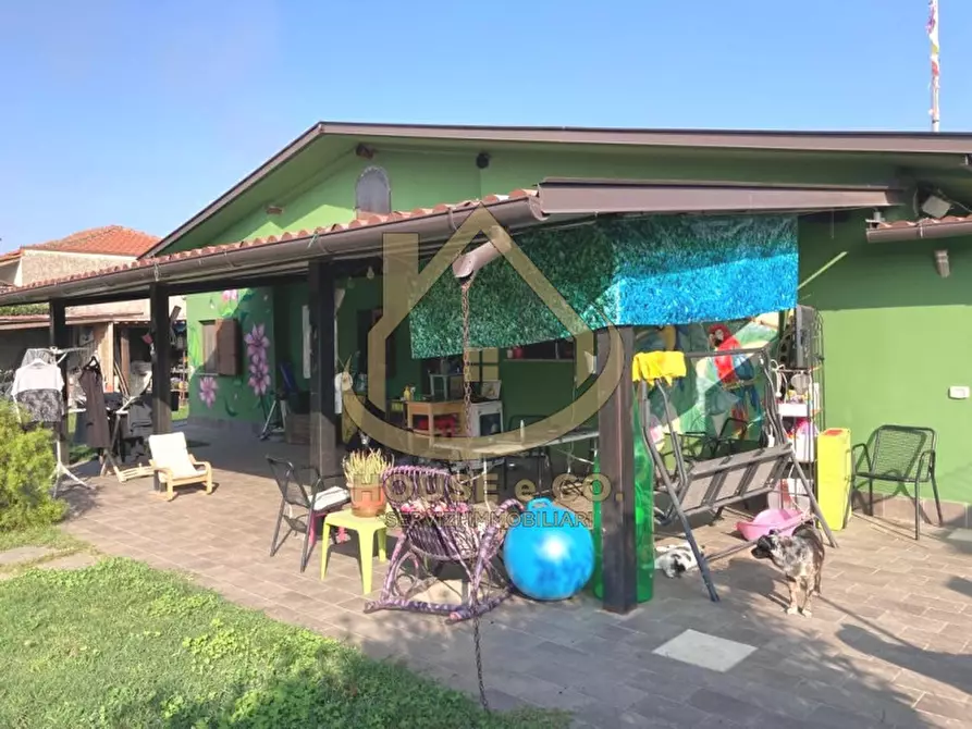 Immagine 8 di Villa in vendita  in Vigevano Buccella a Vigevano