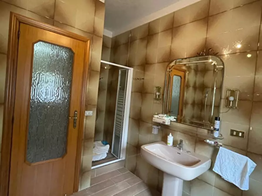 Immagine 13 di Appartamento in vendita  a Moliterno