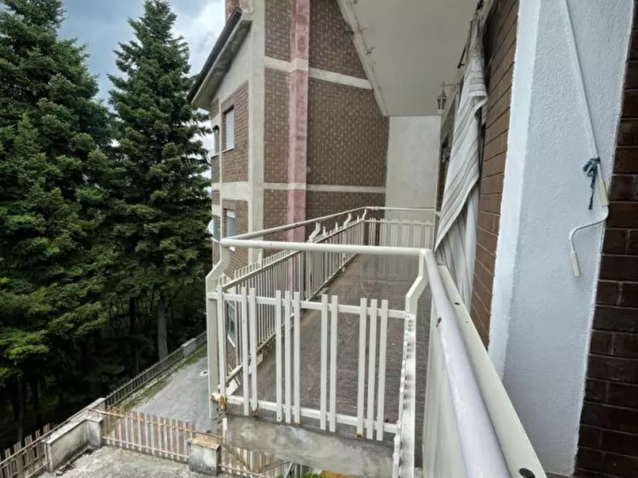 Immagine 25 di Appartamento in vendita  a Moliterno