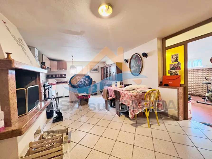 Immagine 21 di Villa in vendita  in Via Alberetti a Castelnuovo Del Garda