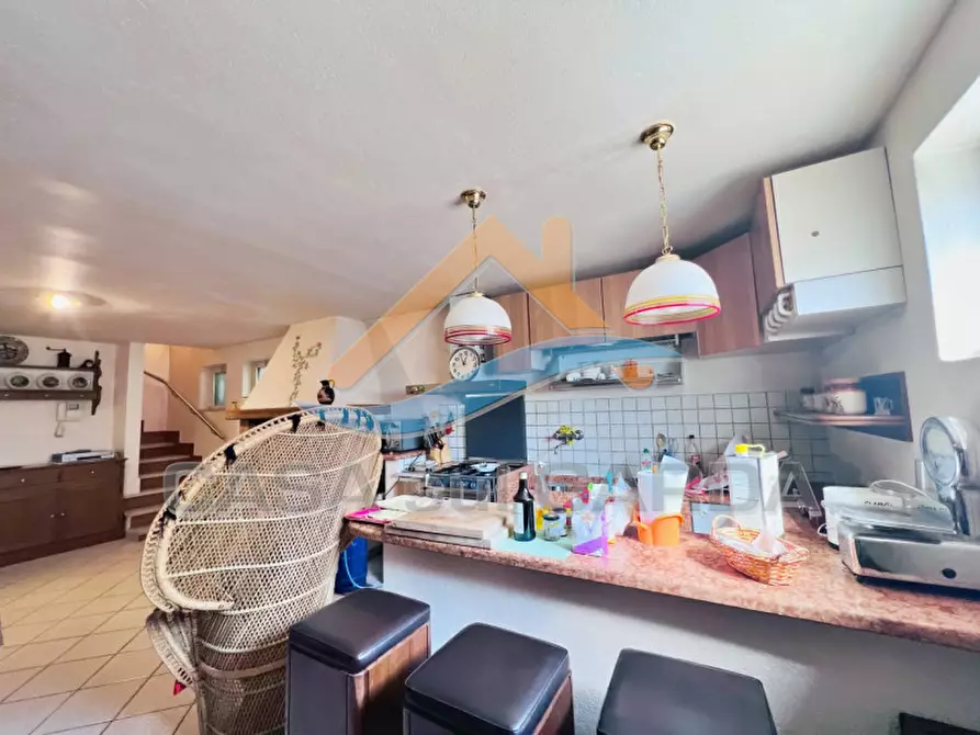 Immagine 22 di Villa in vendita  in Via Alberetti a Castelnuovo Del Garda