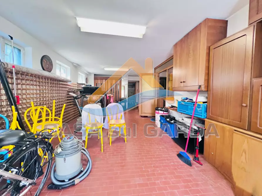 Immagine 24 di Villa in vendita  in Via Alberetti a Castelnuovo Del Garda