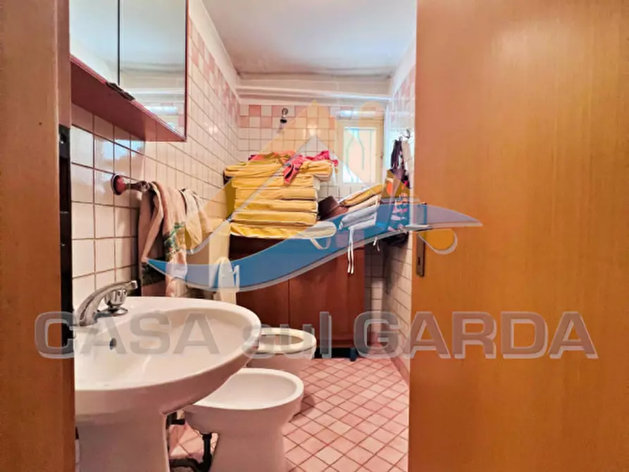 Immagine 27 di Villa in vendita  in Via Alberetti a Castelnuovo Del Garda