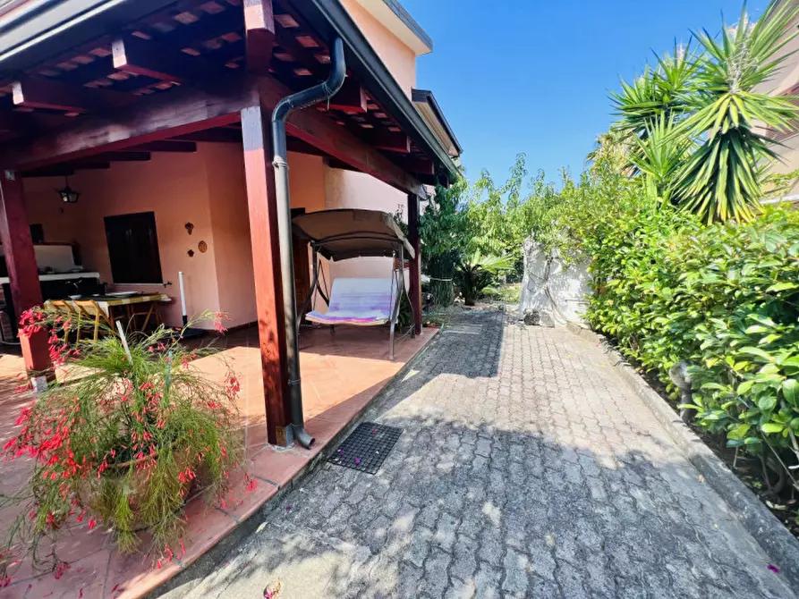 Immagine 5 di Villa in vendita  in Contrada Difesa, snc a Pizzo