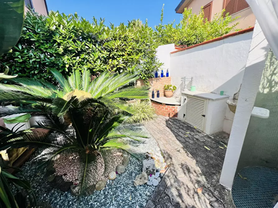 Immagine 6 di Villa in vendita  in Contrada Difesa, snc a Pizzo