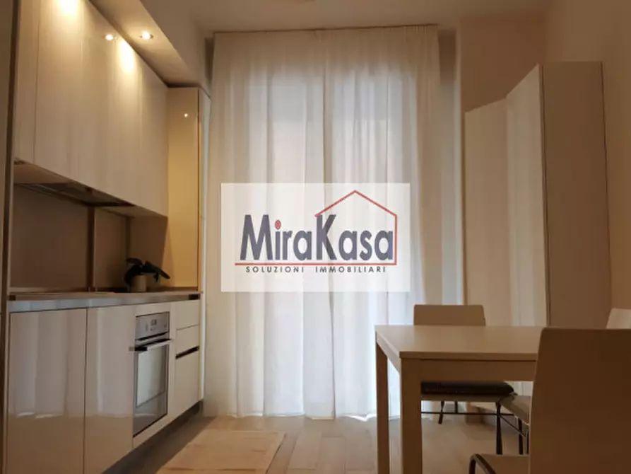 Immagine 1 di Appartamento in vendita  in Via Guglielmo Marconi a Bologna