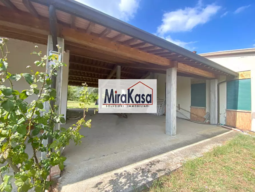 Immagine 5 di Villa in vendita  in Via di Oriolo a Faenza