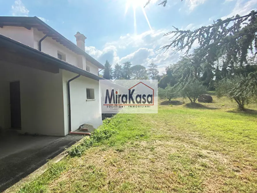 Immagine 12 di Villa in vendita  in Via di Oriolo a Faenza