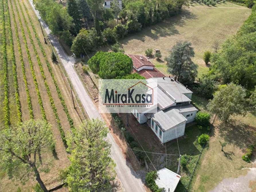 Immagine 13 di Villa in vendita  in Via di Oriolo a Faenza