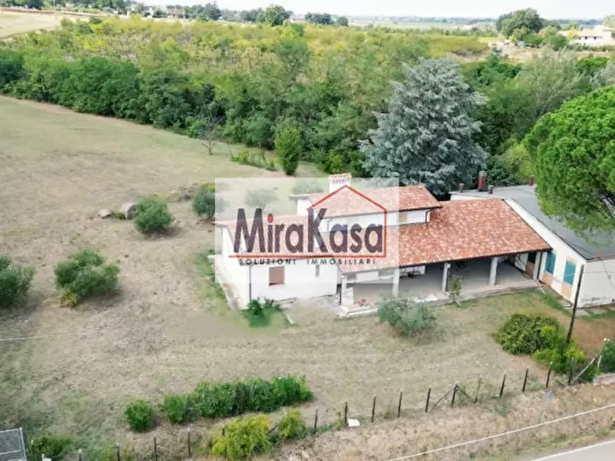 Immagine 15 di Villa in vendita  in Via di Oriolo a Faenza