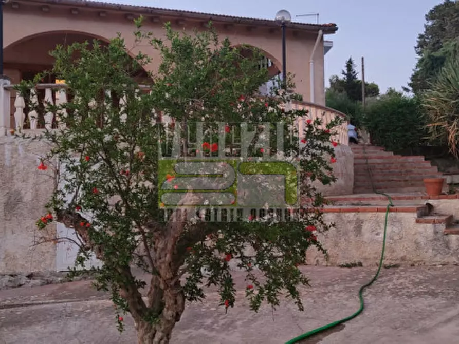 Immagine 6 di Villa in vendita  in San Corrado Lenzavacche a Noto