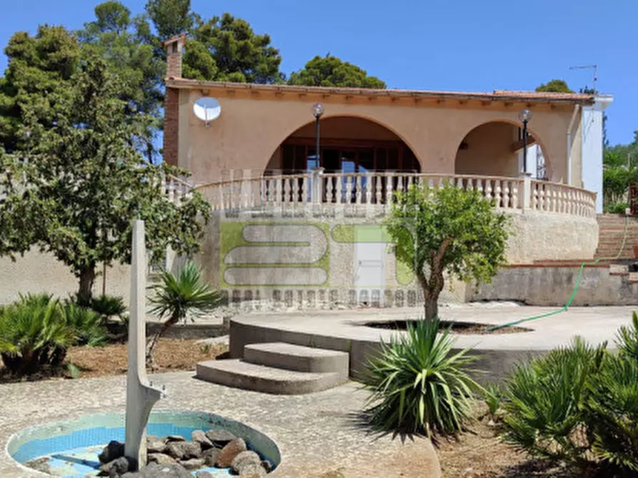 Immagine 7 di Villa in vendita  in San Corrado Lenzavacche a Noto