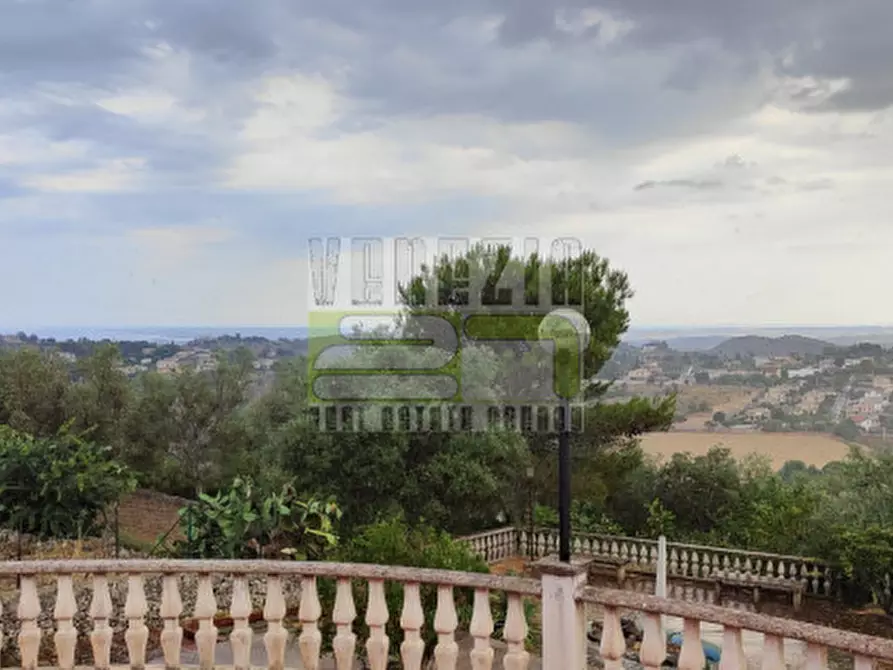 Immagine 9 di Villa in vendita  in San Corrado Lenzavacche a Noto