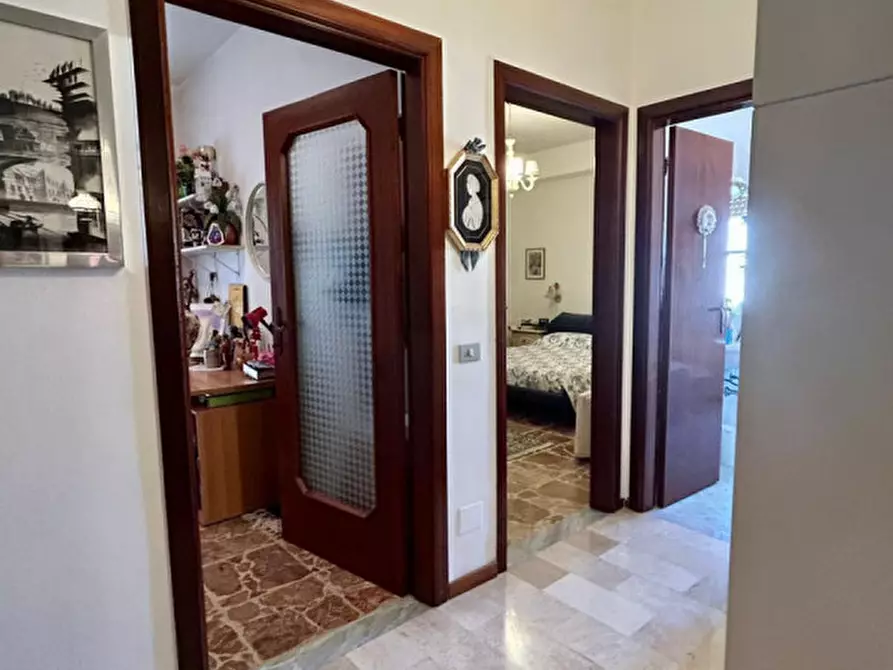 Immagine 6 di Appartamento in vendita  a Olbia