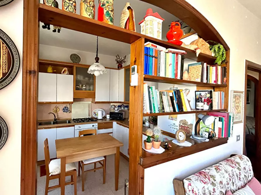 Immagine 10 di Appartamento in vendita  a Olbia