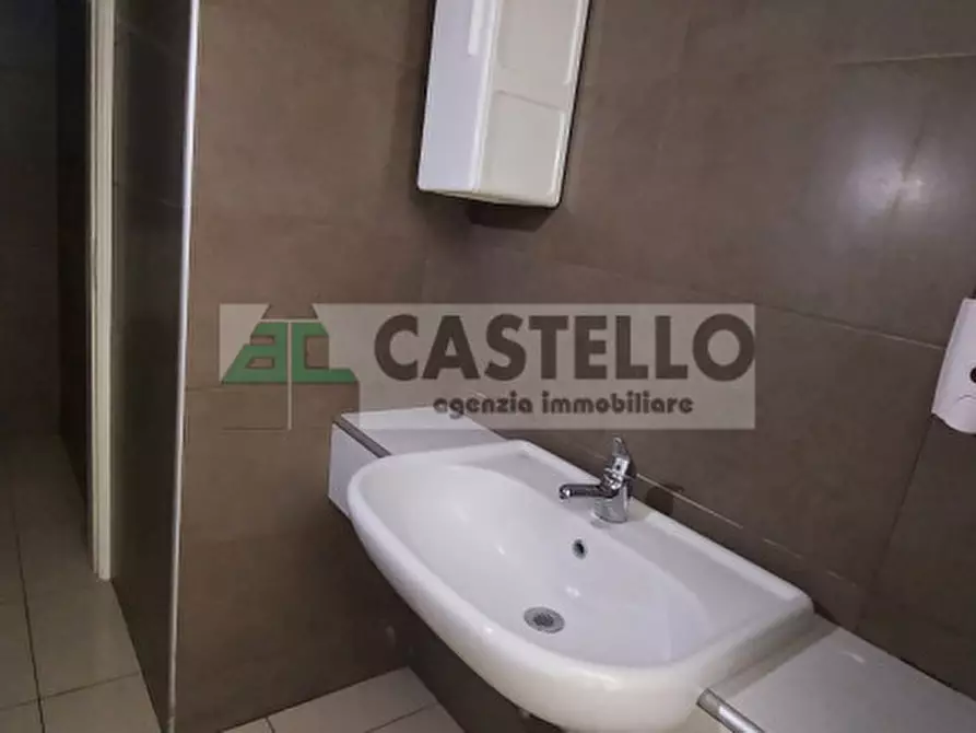 Immagine 8 di Negozio in affitto  in peraga a Vigonza