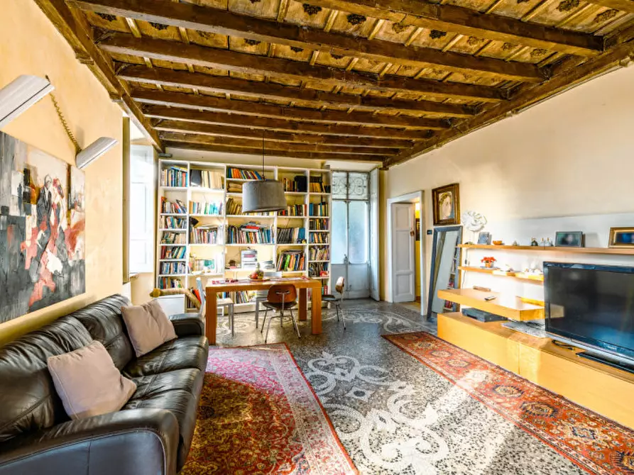 Immagine 4 di Villa in vendita  in via Cantoni, 10 a Arona